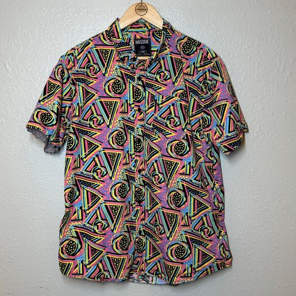 Massive Men’s Vaperwave 90s Patterned Cotton Button Front Short Sleeve Size L - Picture 3 of 8